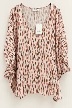 Emily Wonder Tunic Top Womens 1X/2X NWT Pink Brown Abstract Print Boho Blouse